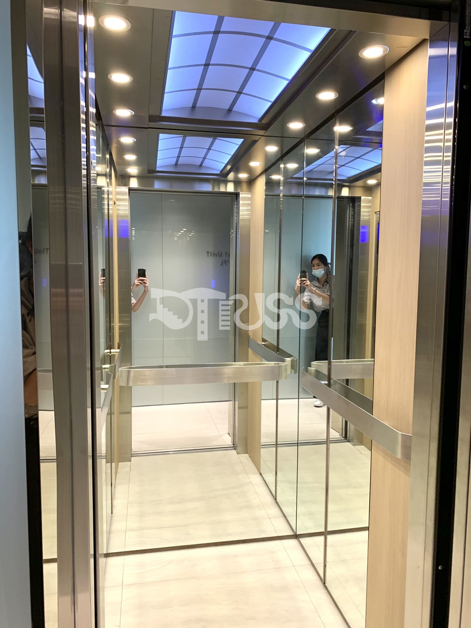 สำนักงานขายพลัมคอนโด